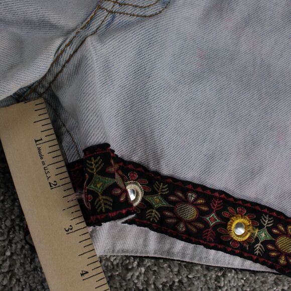 Levis Shorts Womens Juniors 7 Blue Demin Mid Rise 90s Vintage Aztec Trim - Picture 4 of 9